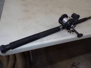 Okuma Magda Pro Bait Casting Reel with 8.5 Rod