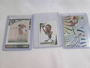 Giannis Antetokounmpo Cards...