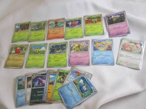 Assorted Pokemon Cards...