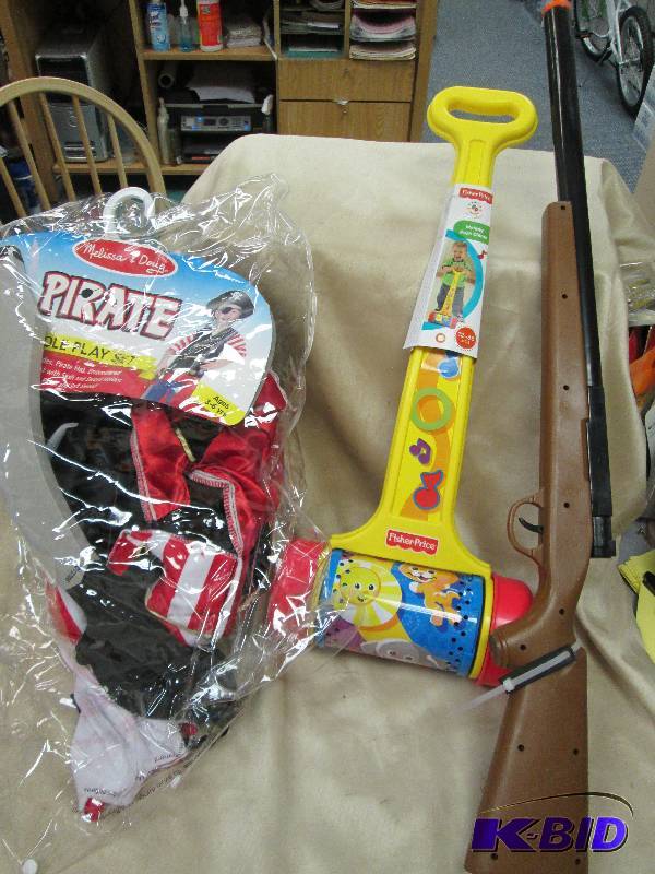 Pirate role plat set, Fisher price...