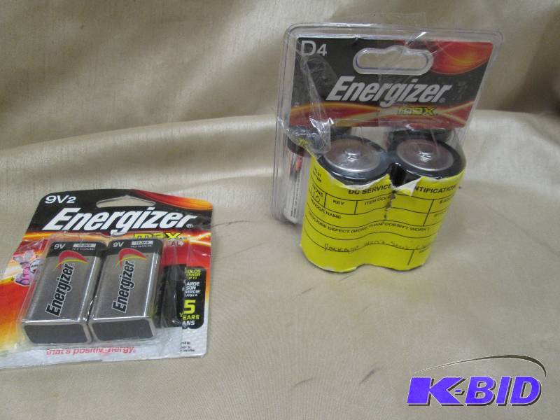 9v2 Energizer and D4 Energizer max...