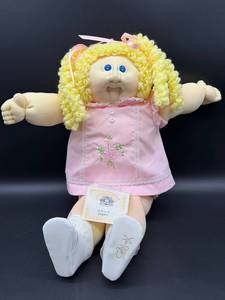 Cabbage Patch Kids - Softie - Double Popcorn Pigtails - Lemon Hair - Girl - Pink Dress