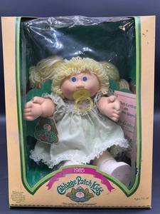 Cabbage Patch Kid - 1985 - Coleco - Pigtails - Lemon Hair - Blue Eyes - Girl - Dimples & Pacifier - with Box