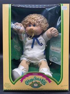 Cabbage Patch Kid - Coleco - 1985 - Loop - Wheat Hair - Blue Eyes - Boy - Dimples & Pacifier - MIB - Paddy Gordon - #1