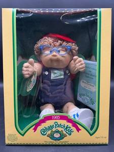 Cabbage Patch Kid - Coleco - 1985 - Loop - Champagne Hair - Blue Eyes - Boy - Dimples & Eyeglasses - MIB