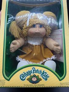Cabbage Patch Kid - Jesmar -  Double Ponytail - Gold Hair - Blue Eyes - Girl - Dimples & Freckles- MIB