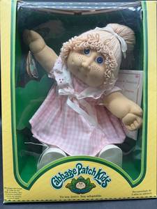 Cabbage Patch Kid - Jesmar - Single Ponytail - Champagne Hair - Blue Eyes - Girl - Dimples & Freckles - MIB