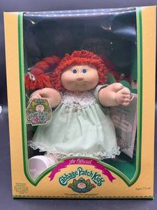 Cabbage Patch Kids - Coleco - Double Braided Ponytails - Orange Hair - Blue Eyes - Girl - Freckles- MIB