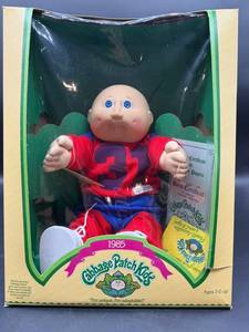 Cabbage Patch Kids - Coleco - 1985 - Bald - Blue Eyes - Dimples - MIB - Sweatsuit