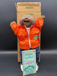 Cabbage Patch Kid - Coleco - African American - Bald - Brown Eyes - Single Dimple - with Box