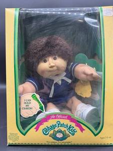 Cabbage Patch Kid - Coleco - Shag - Brown Hair - Brown Eyes - Boy - Dimples & Tongue - Hand Holds - MIB