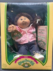 Cabbage Patch Kid - Coleco - 1985 - Double Braided Ponytail - Brown Hair - Brown Eyes - Girl - Dimples & Tooth - MIB