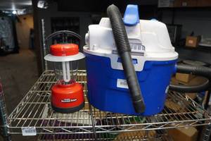 Vacmaster 3.2 Gallon WetDry Vacuum and Lantern
