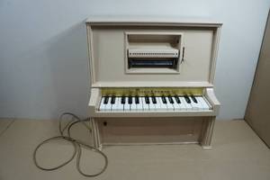 Vintage Chein & Co Piano Lodeon Toy Player Piano