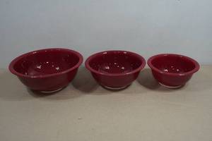 Vintage Pyrex Burgandy Mixing Bowls