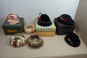 Vintage Womens Hats