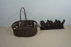 Metal Chicken Egg Basket and Candle Holder