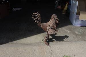 Vintage Metal Chicken