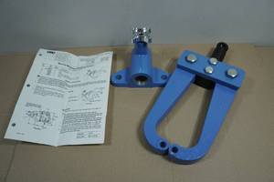 OTC Bench-Mounted Holding Fixture