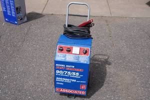 Associated 6027B 907555 6-24V Fast Battery Charger
