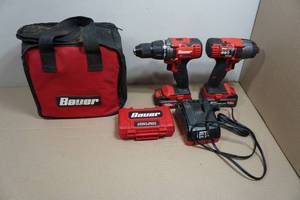 Bauer Cordless DrillDriver Set