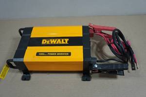 DeWalt 1000w Power Inverter