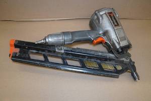 Paslode  PowerMaster Plus Pneumatic Framing Nailer