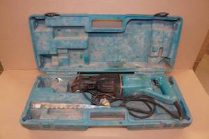 Makita Corded Reciprocating Saw