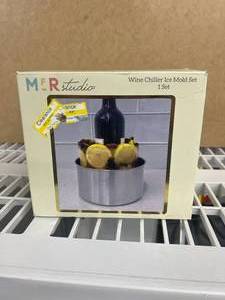 New in Box Wine Chiller Ice Mold Set