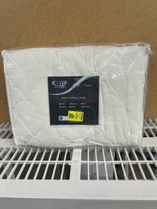 Brand New - Sleep Philosophy Mattress Pad Cover - King