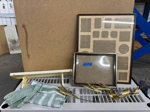 Vintage Photo Frames & Wall Decor