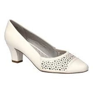 Brand New - Easy Street Womens Shoes White Round Toe size 5.5