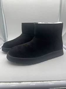 Brand New - Universal Threads Womens Black  Booties size 8