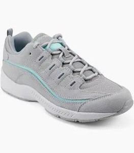 Brand New - Womens easy spirit, shoes, size 6