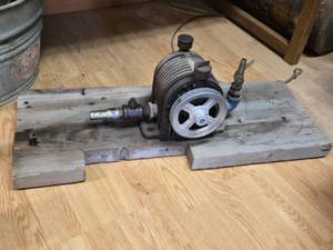 Vintage Air Compressor on Wooden Base