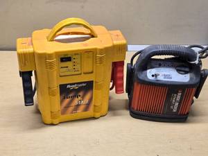 Roadmaster Jump n Start JNS1800 and Black & Decker Jump Starter Set - Untested