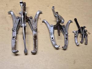 Gear Pullers in Various Sizes