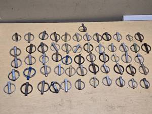 Lot of Metal D-Ring Cotter Pins