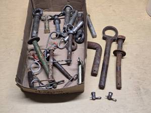 Assorted Hitch Pins and Linch Pins