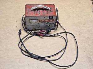 Traveller Heavy Duty Battery Charger, 612 Volt, 4 Amp - Powers On