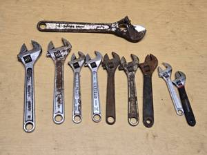Set of Adjustable Wrenches