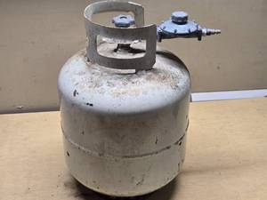 Propane Tank with Regulator feels about 12 Full