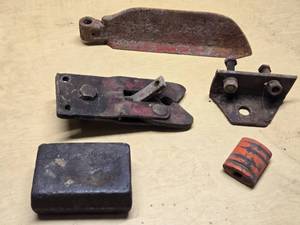 Lot of Vintage Metal Hardware and Parts Including Latch, Blade, Bracket, and Weights