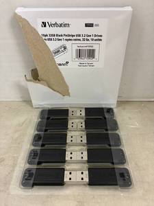 USB 3.2 32GB Storage Drives