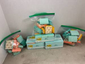 Post-It Small Sticky Notes