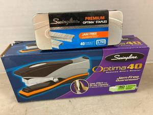 Swingling Optima 40 Stapler and Staples