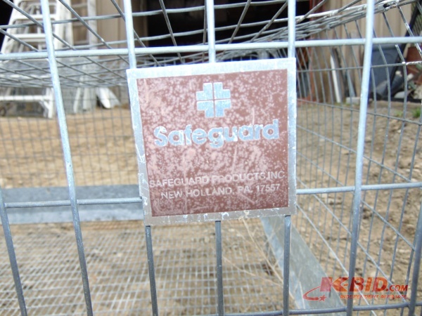 lot 7 image: Safeguard Cage