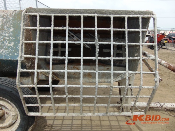 lot 8 image: Stone Towable Concrete Mixer