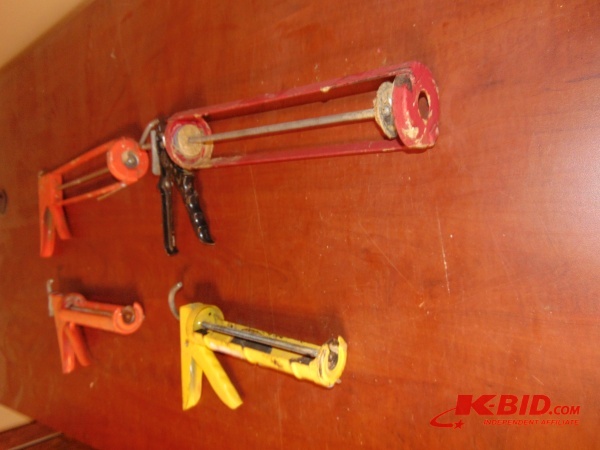lot 23 image: Calking Guns