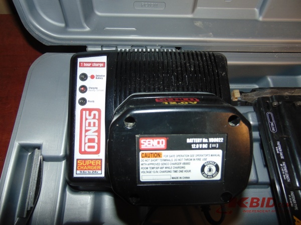 lot 74 image: Air Free 25 Senco 18 gauge Brad Nailer